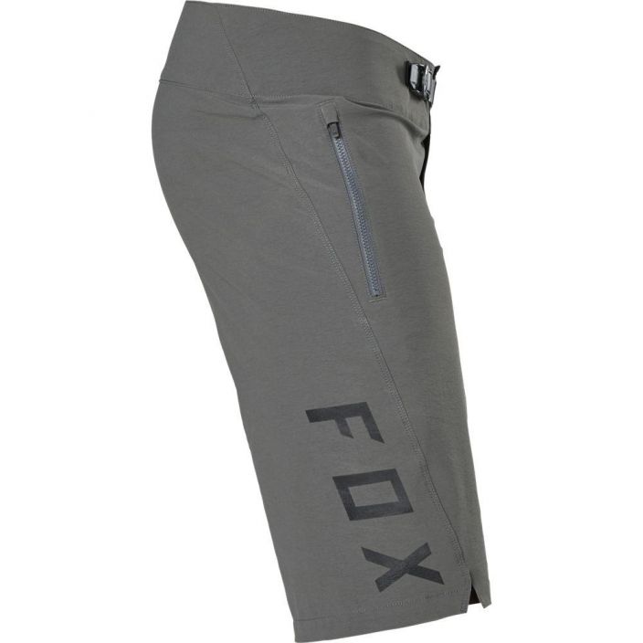 FOX Flexair shortsit Kevyt, erittain hengittava 4-way strech kankaasta tehty MTB shortsi. FOX Flexair shortsit ovat erittain